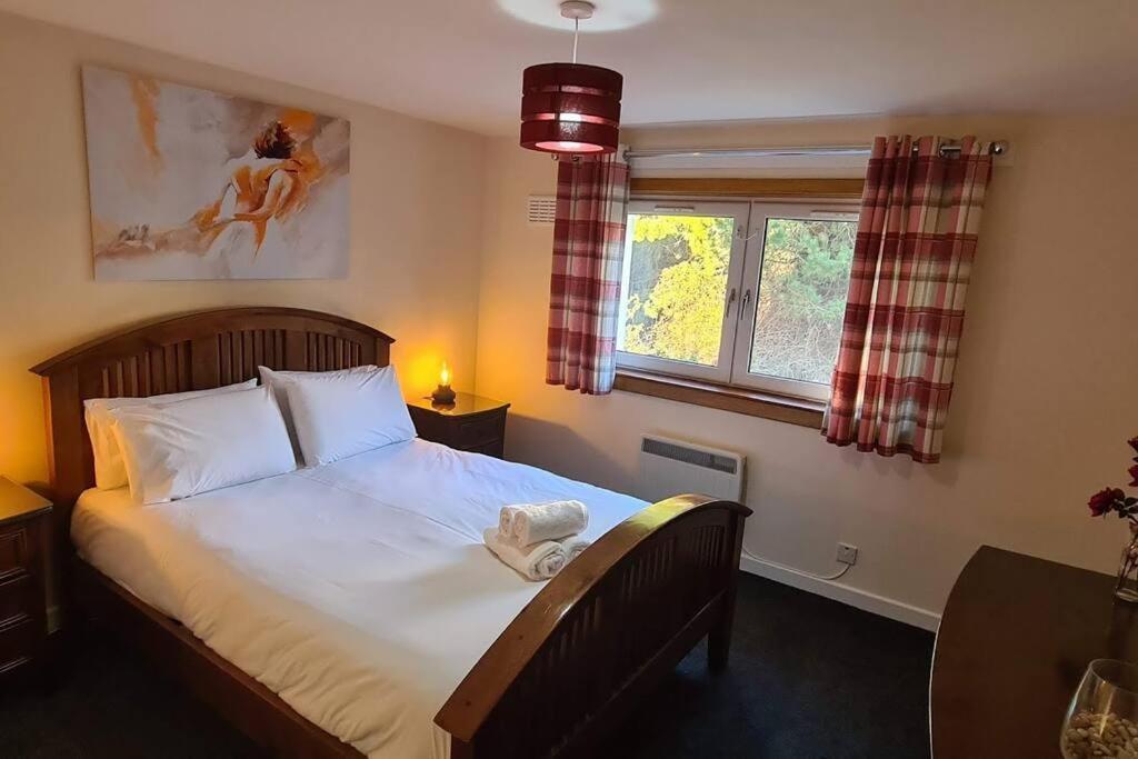 Apartament Isla'S Mountain View Fort William Zewnętrze zdjęcie