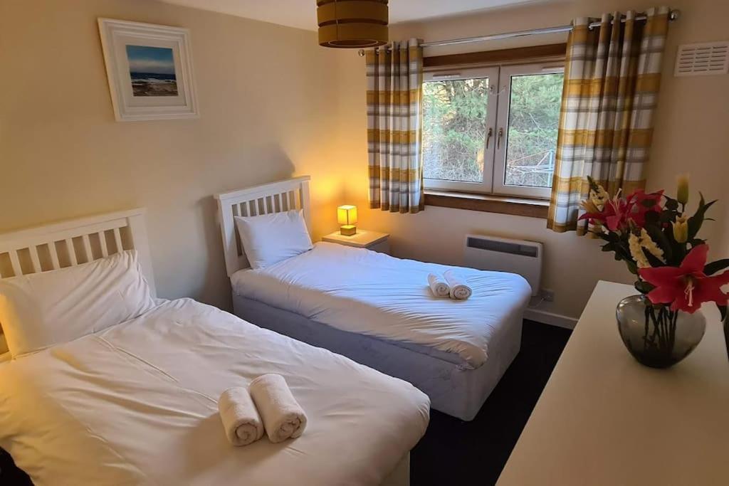 Apartament Isla'S Mountain View Fort William Zewnętrze zdjęcie